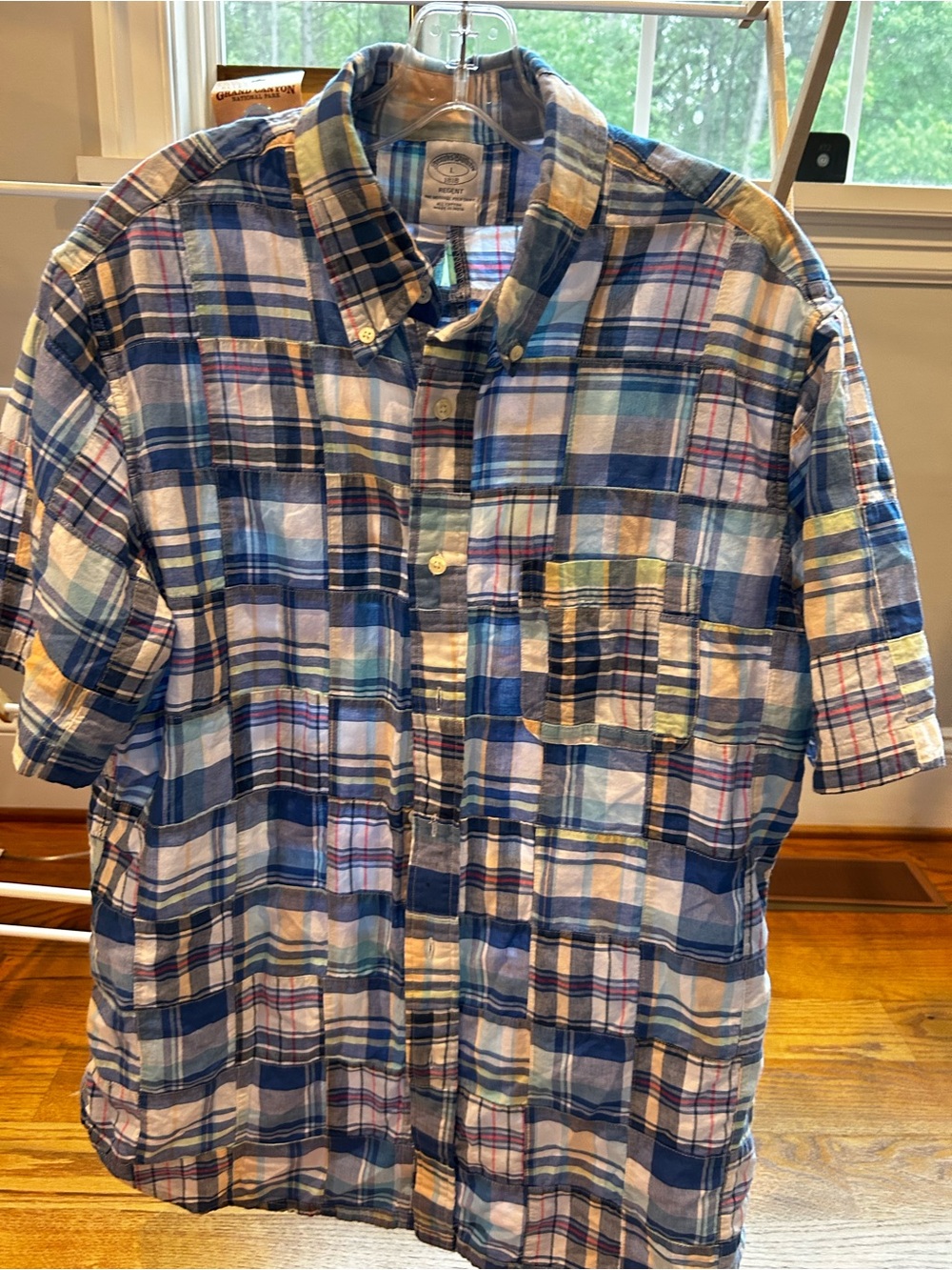 Brooks Brothers Men’s Blue Plaid Short-Sleeve Button-Down Shirt